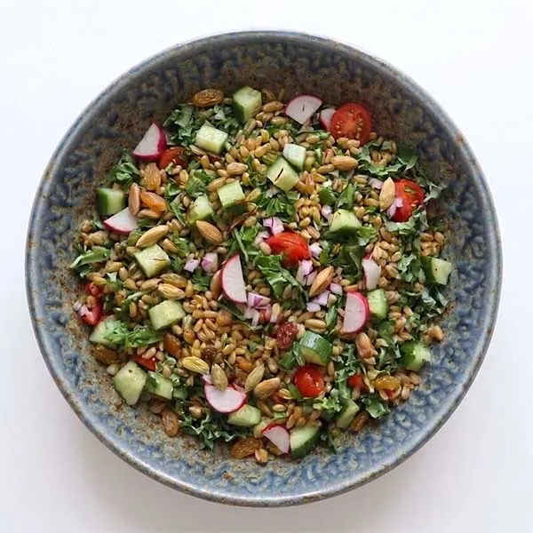 Toasted Green Freekeh & Kale Tabbouleh Salad Bowl